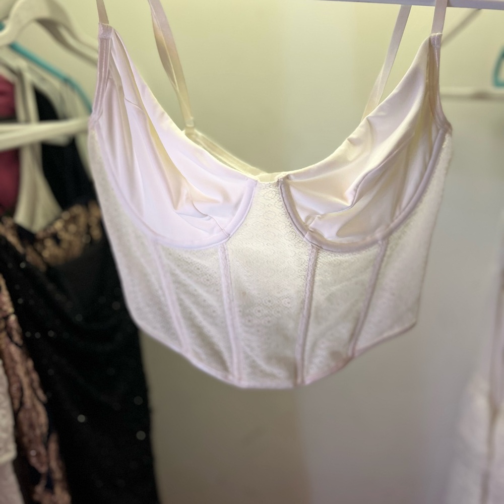 Elegant White Lace Bustier Top